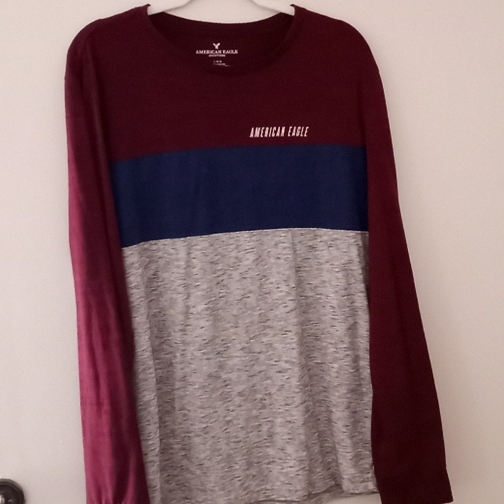 American Eagle top